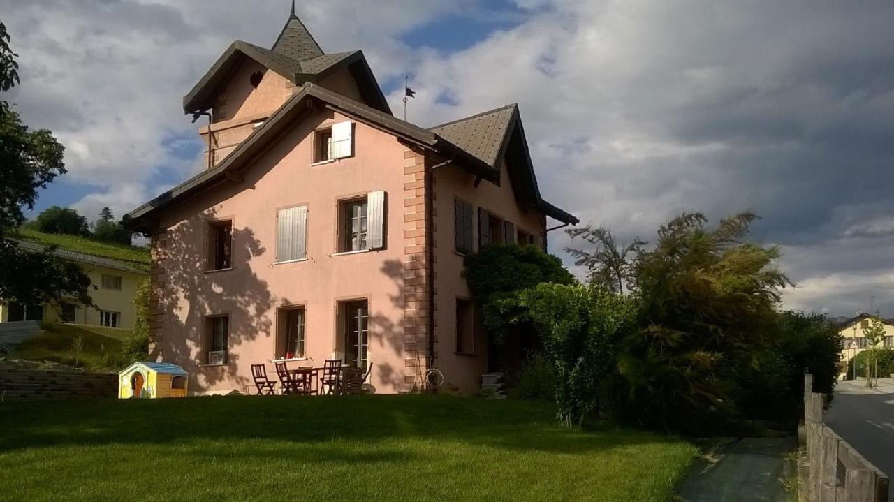 לינה וארוחת בוקר Grimisuat Le Manoir De Champlan מראה חיצוני תמונה
